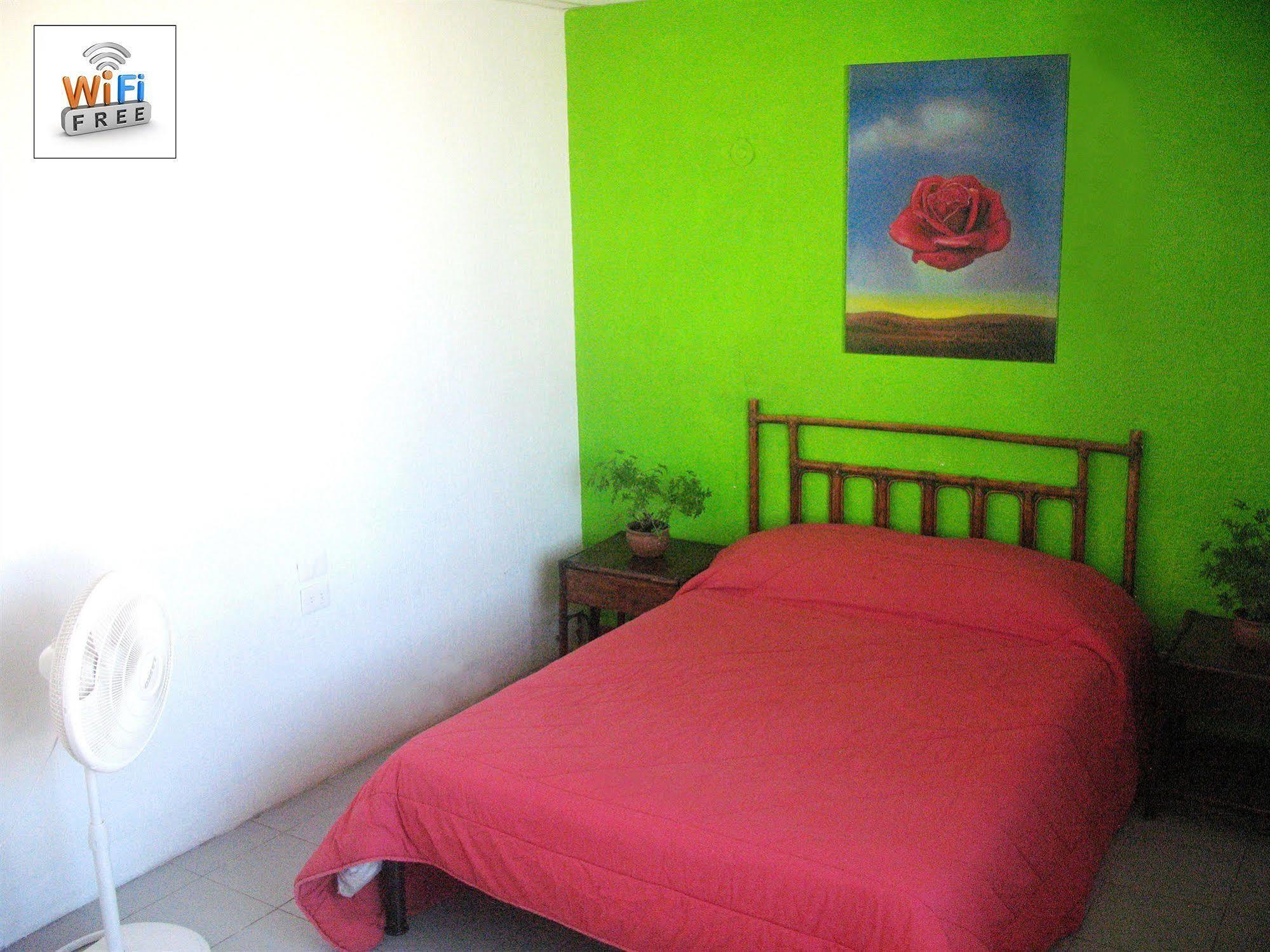 Hostel Mundo Maya Cancún Exterior foto