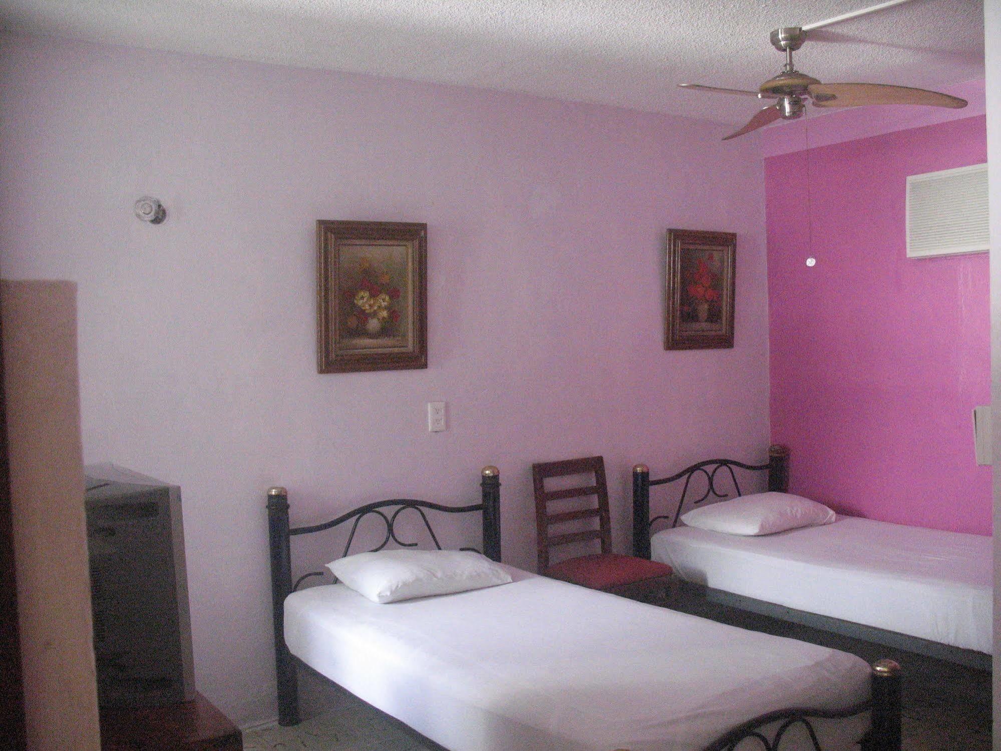 Hostel Mundo Maya Cancún Exterior foto